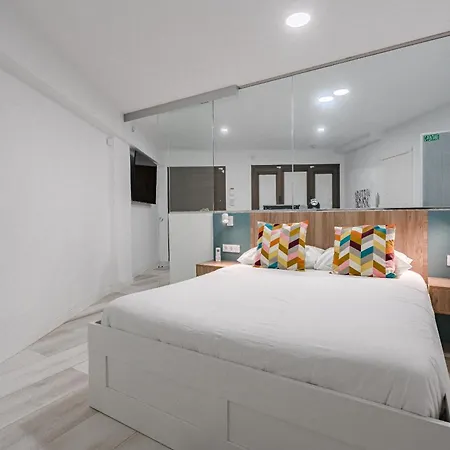 Acogedor A Pie De Playa *